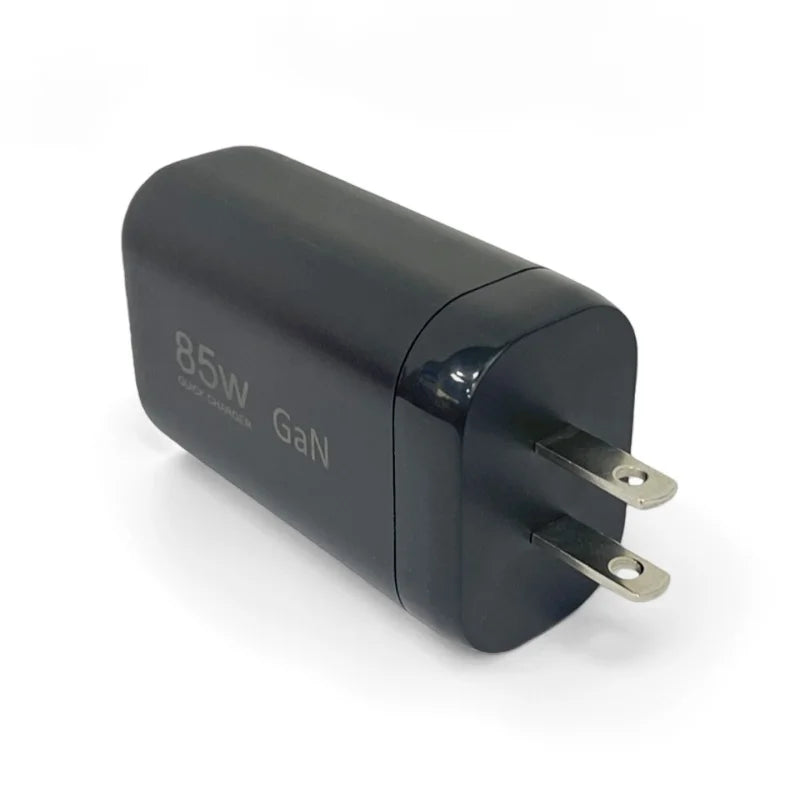 85W 3-Port Fast Charger – packaging