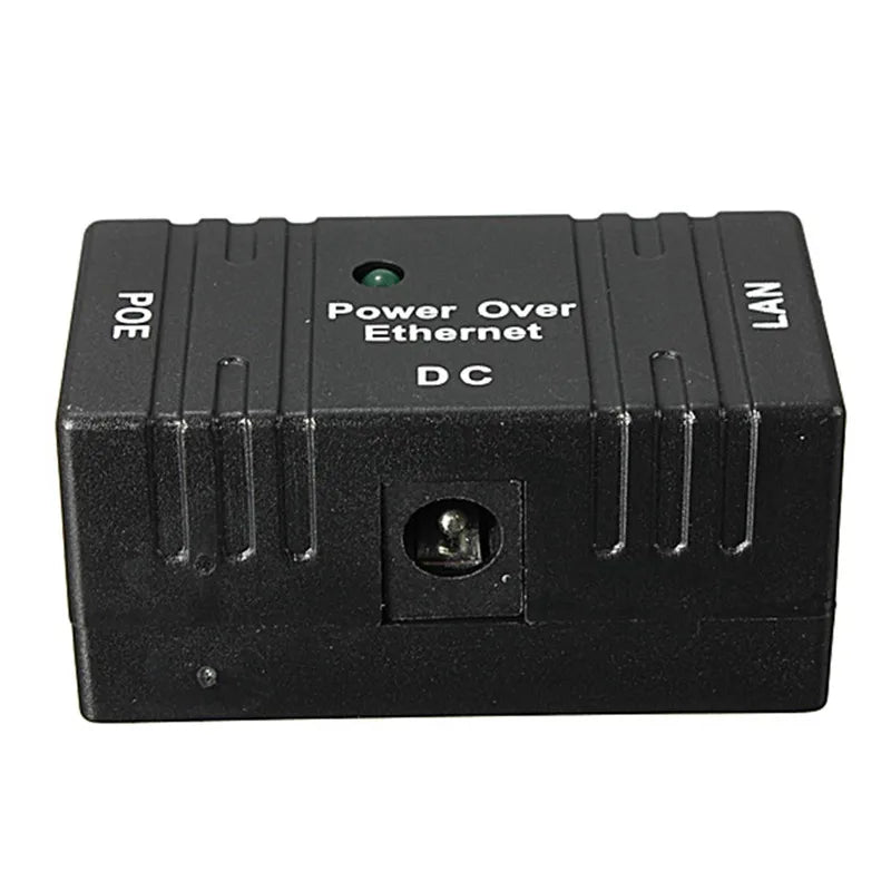 Passive PoE Injector Splitter – wall-mounted setup
