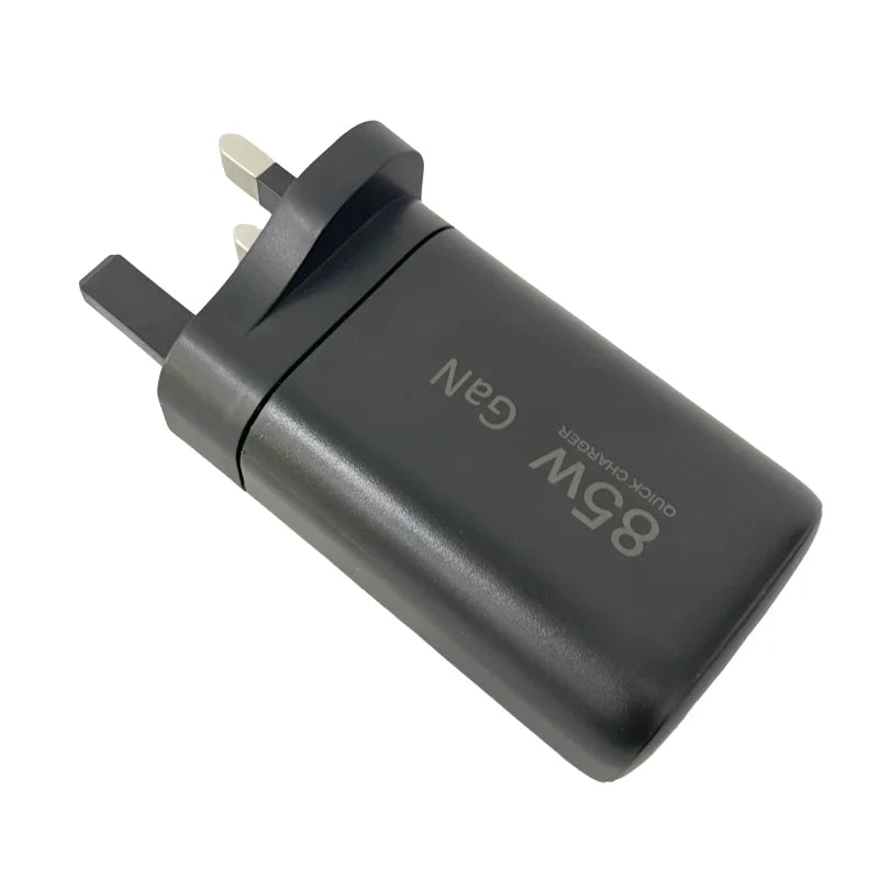 85W 3-Port Fast Charger – LED indicator detail