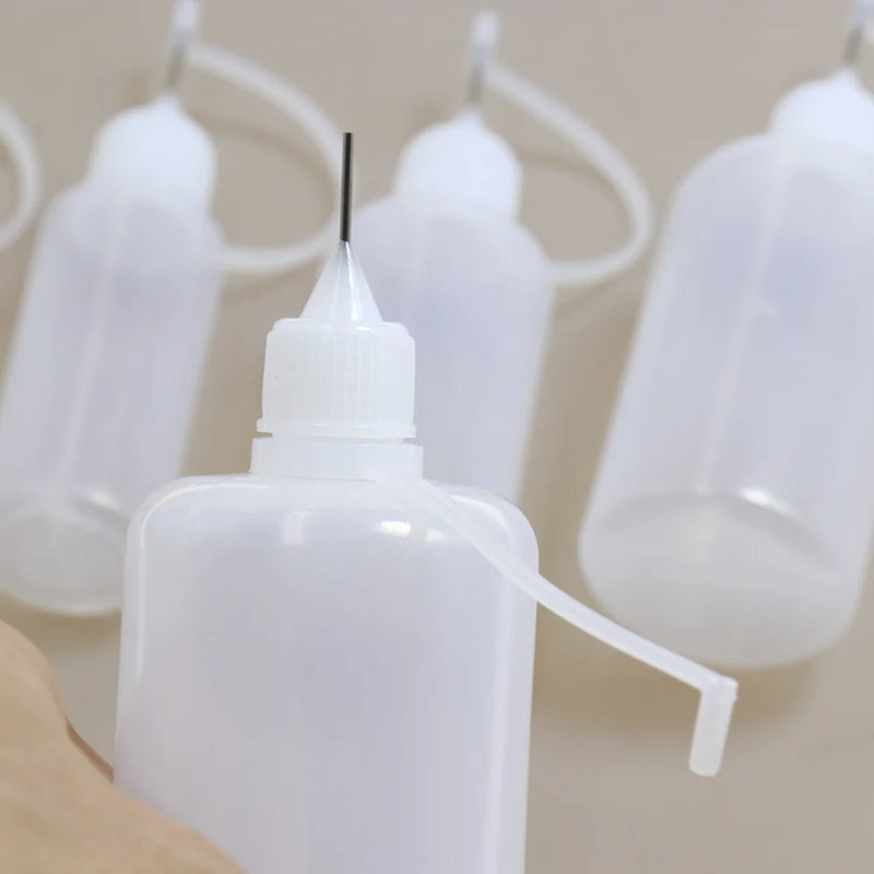 5ml 10ml 15ml 30ml 50ml 100ml 120ml PE Plastic Squeezable Tip Applicator Bottle