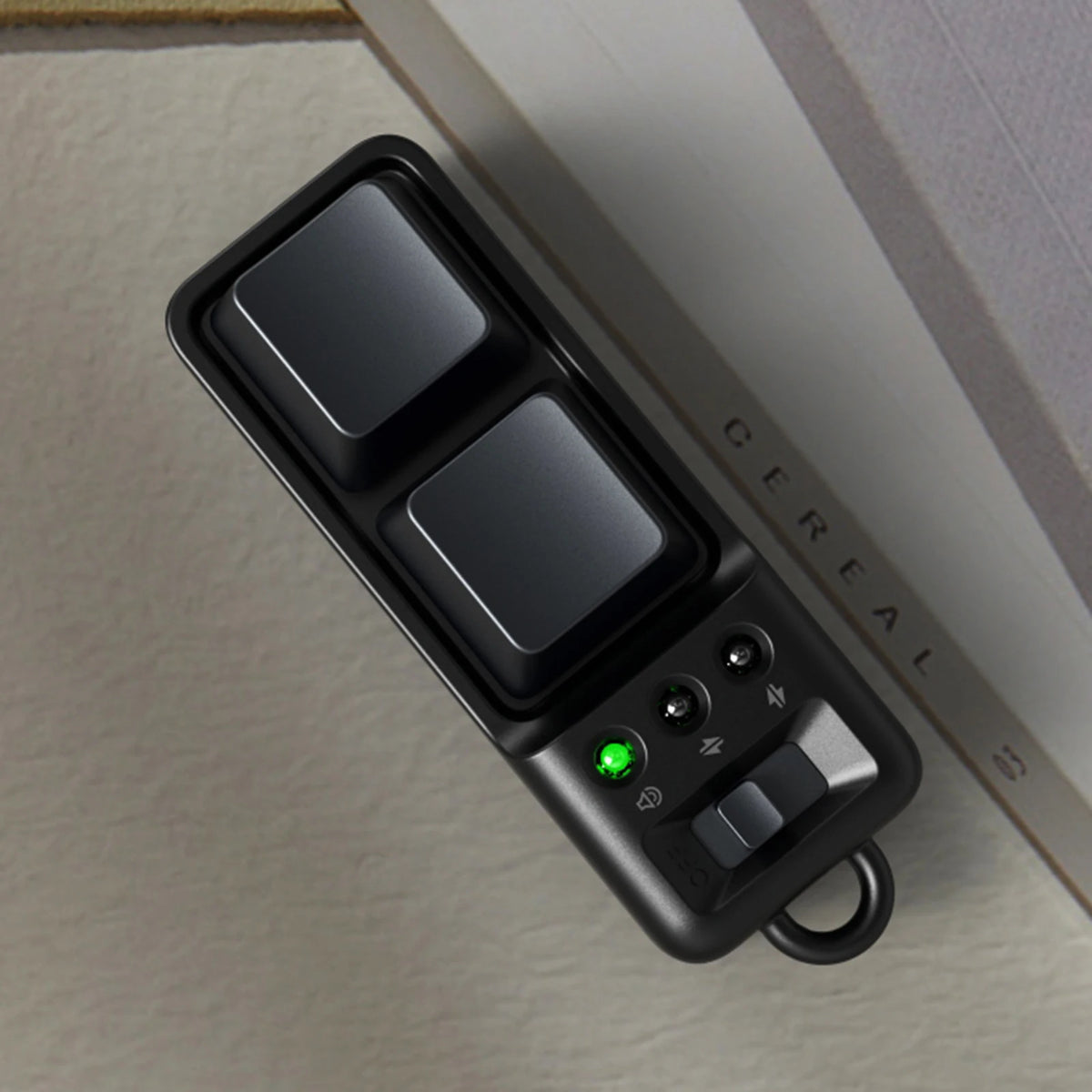 Bluetooth Page Turner Remote – paired with tablet