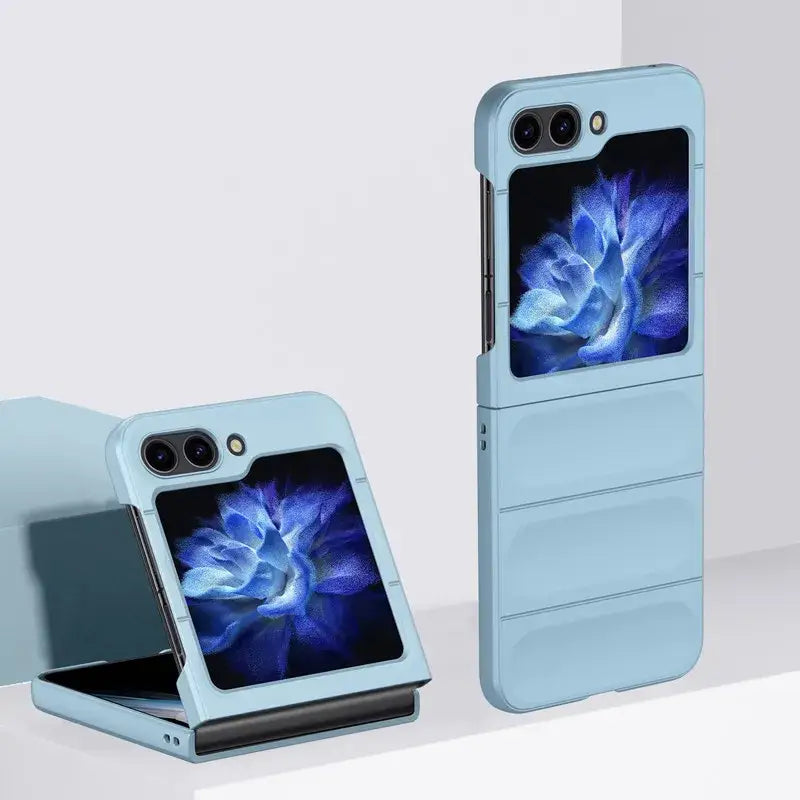 Foldable smartphone with light blue exterior and vibrant flower in Zou Yuan Yuan case